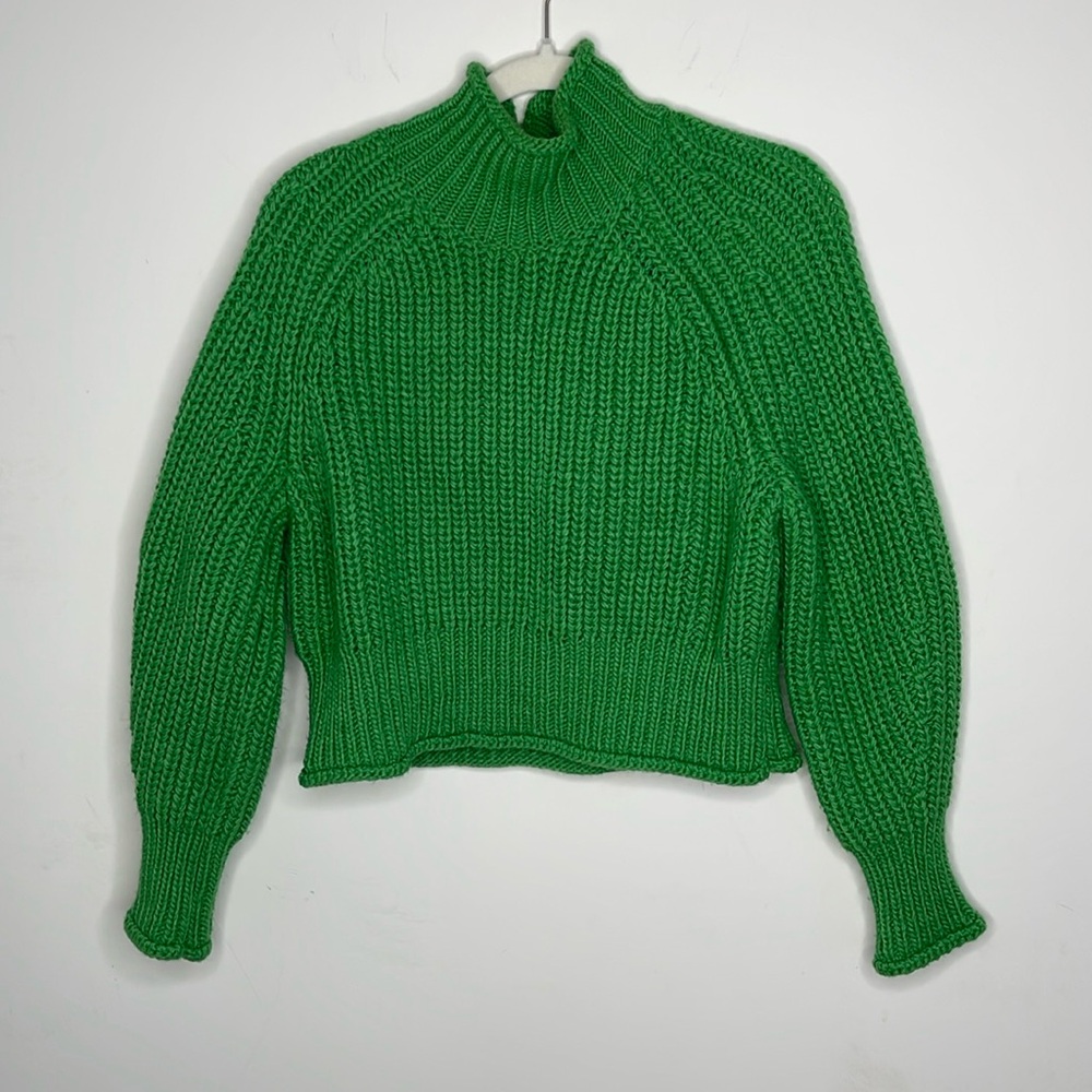 H&M cropped Turtleneck Sweater